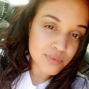 Meet your Posher, Lorena